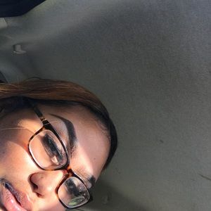 Meet your Posher, Amiya